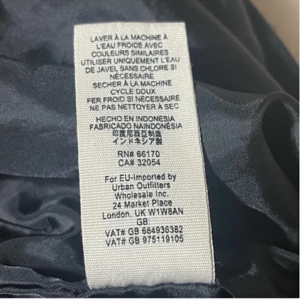 FREE PEOPLE Black Midnight Satin Full Zip Oversized Bomber Jacket L - Picture 11 of 16